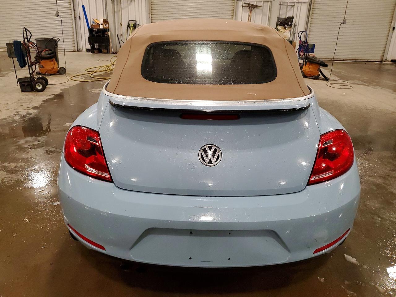 2014 VOLKSWAGEN Beetle