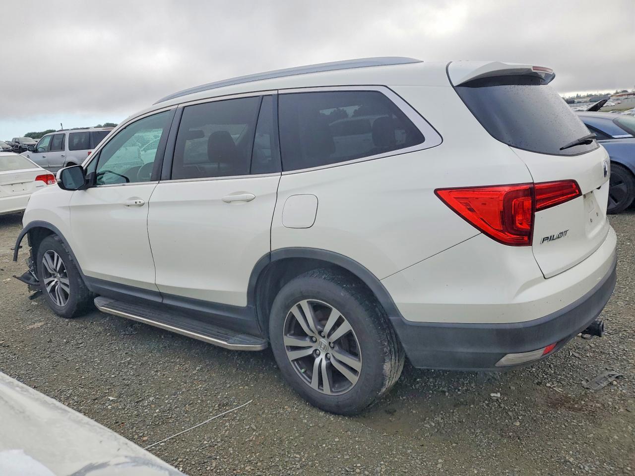 2016 HONDA PILOT