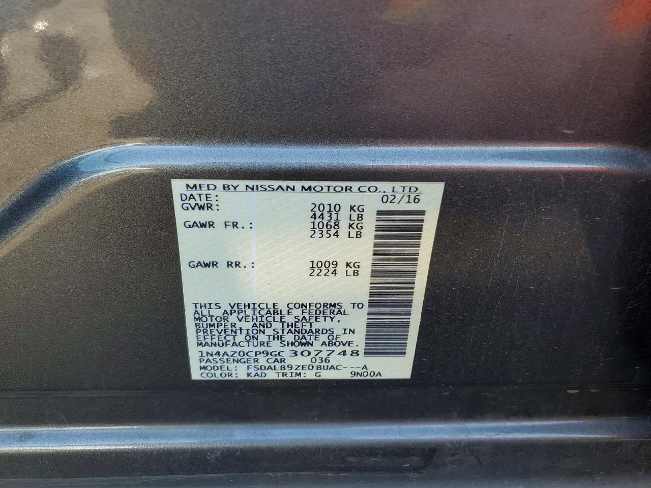 2016 NISSAN LEAF