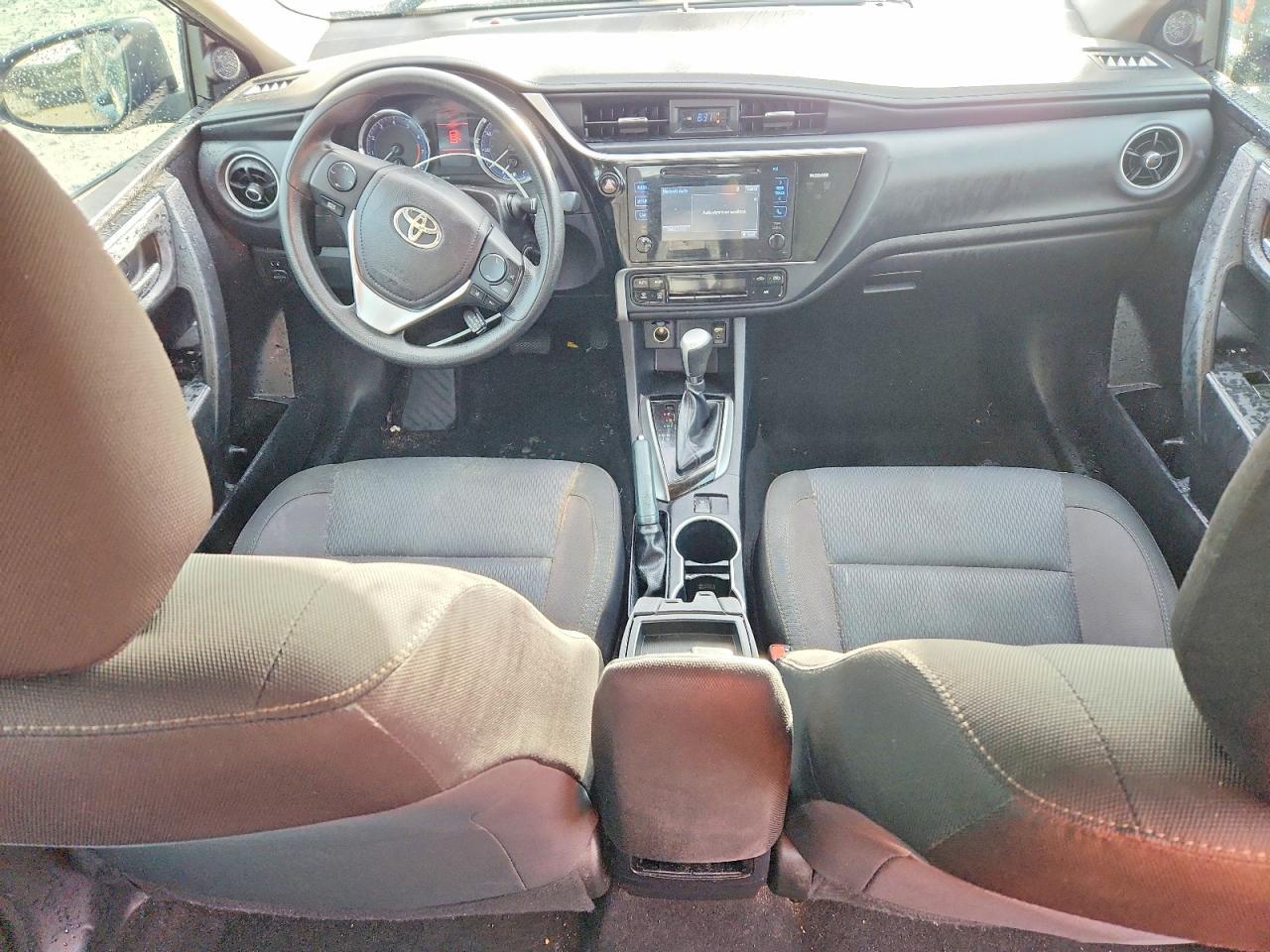 2017 TOYOTA COROLLA