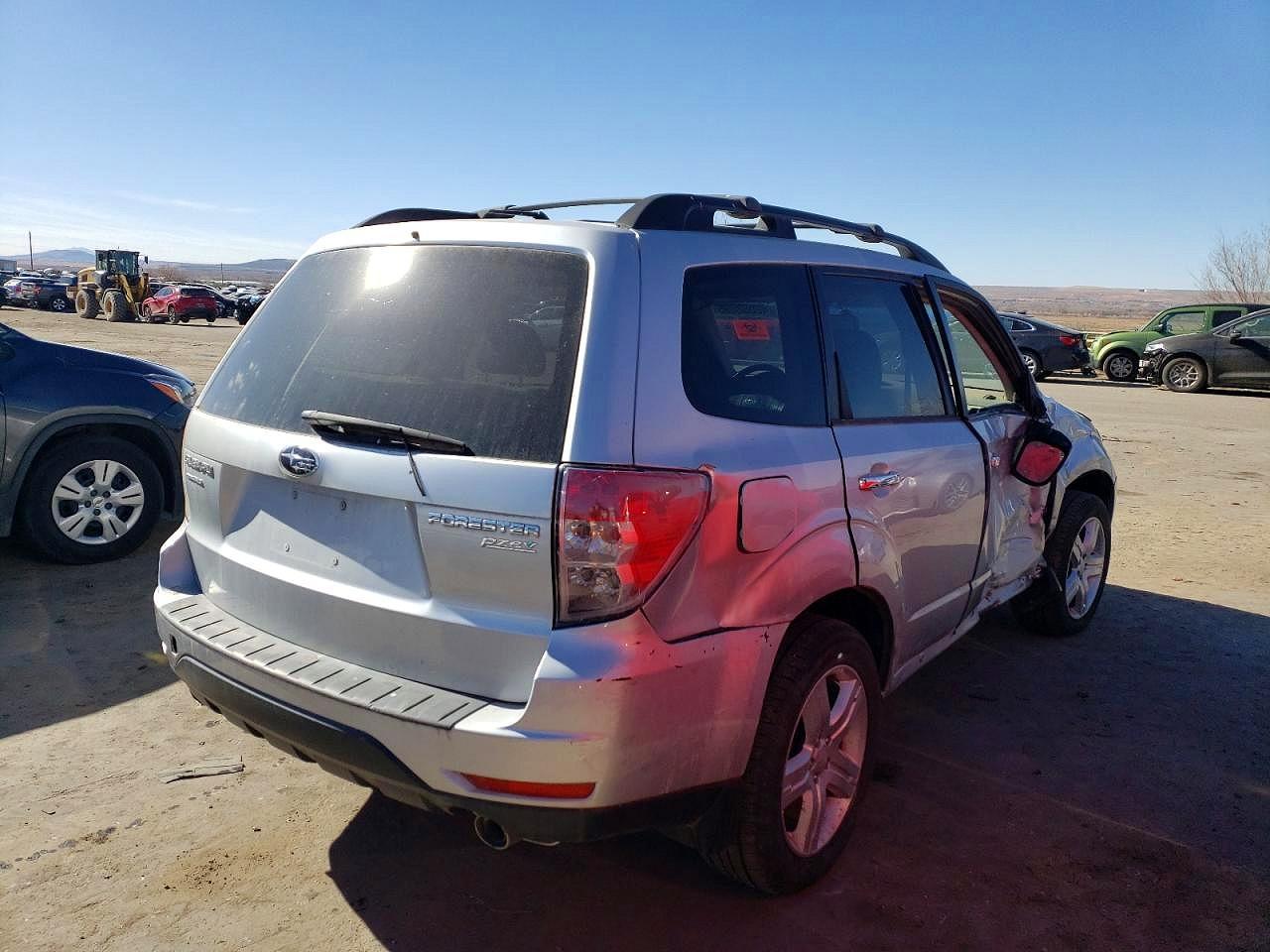 2010 SUBARU FORESTER