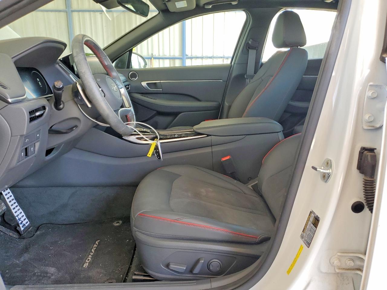 2022 HYUNDAI SONATA