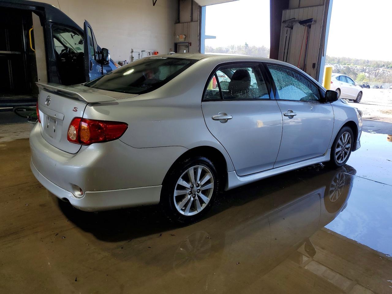 2009 TOYOTA COROLLA
