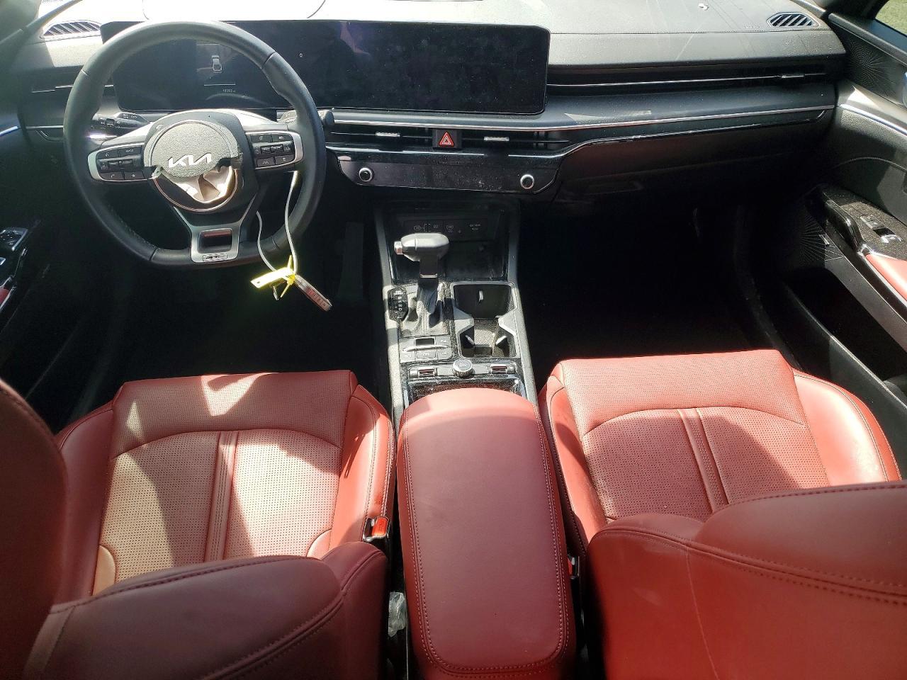 2025 KIA K5