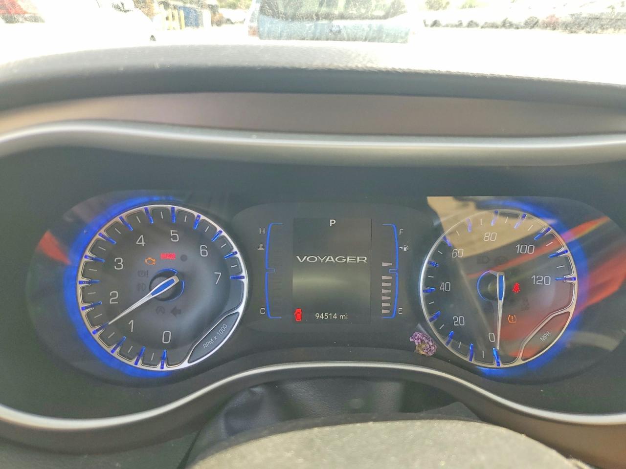 2020 CHRYSLER Voyager