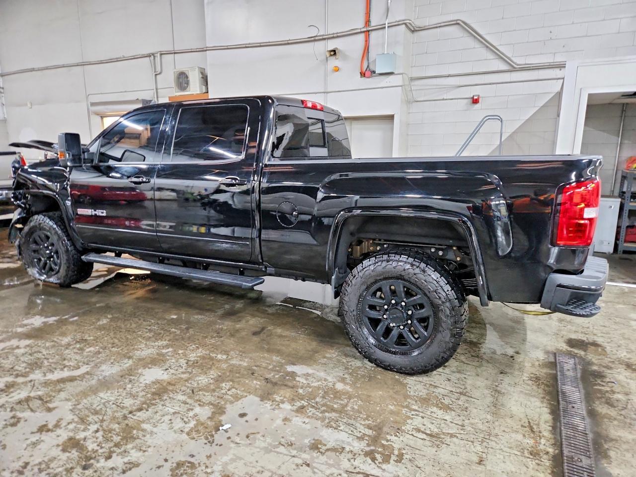 2018 GMC Sierra