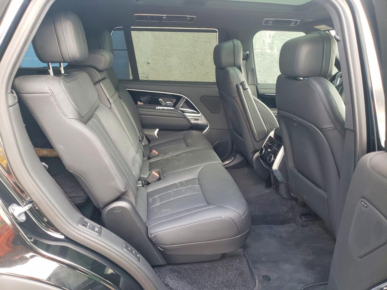 2025 LAND ROVER RANGE ROVER