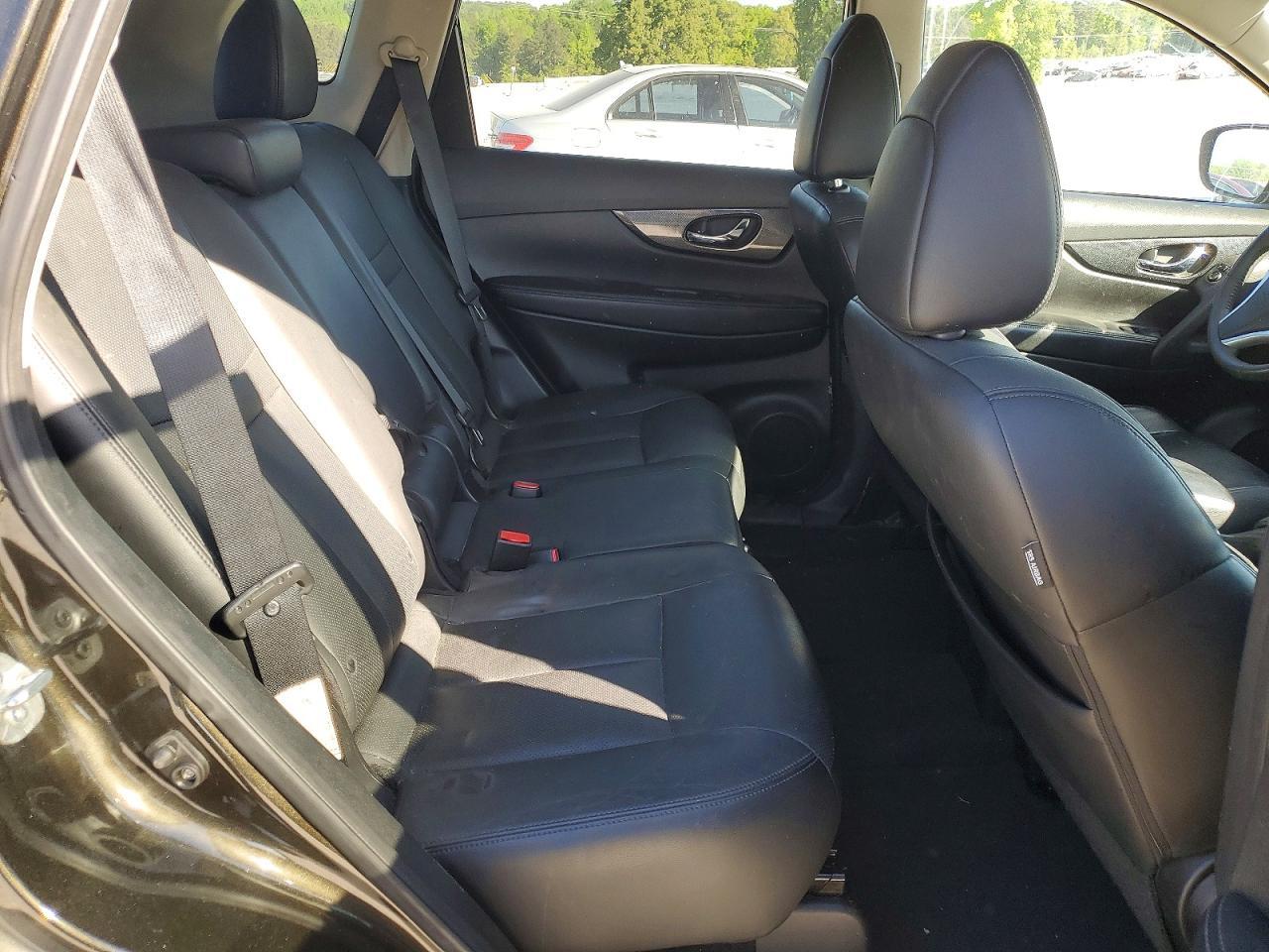 2014 NISSAN ROGUE