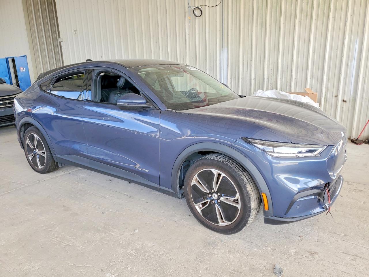 2021 FORD Mustang Mach-E