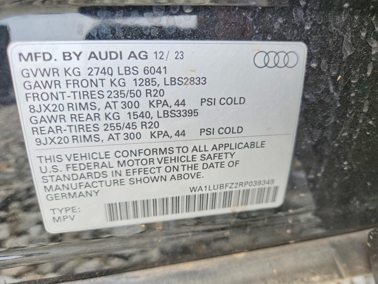 2024 AUDI Q4 e-tron