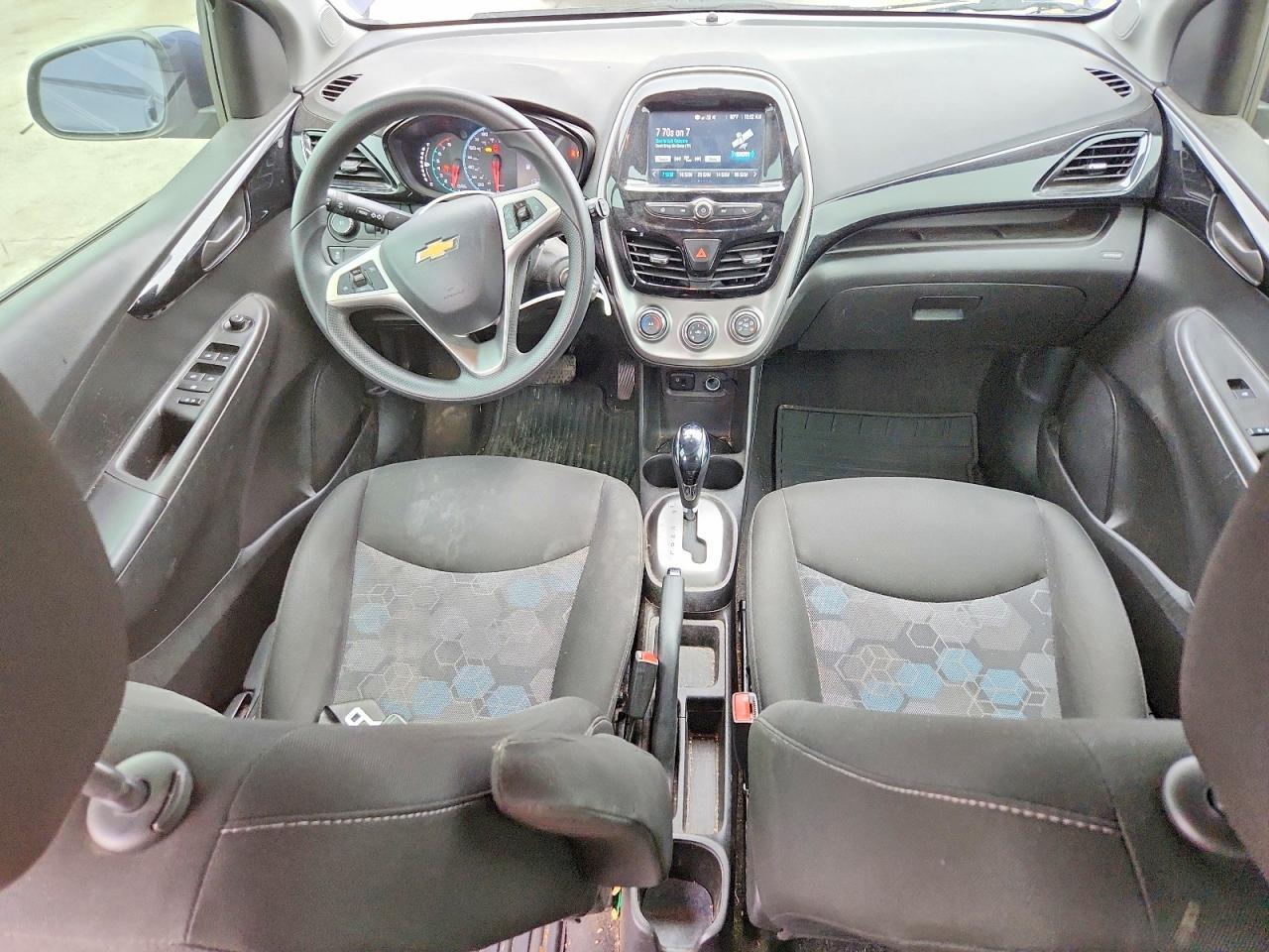 2017 CHEVROLET Spark