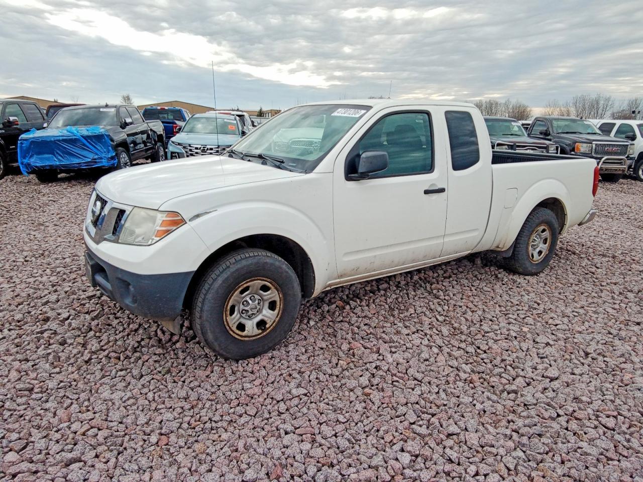 2015 NISSAN Frontier