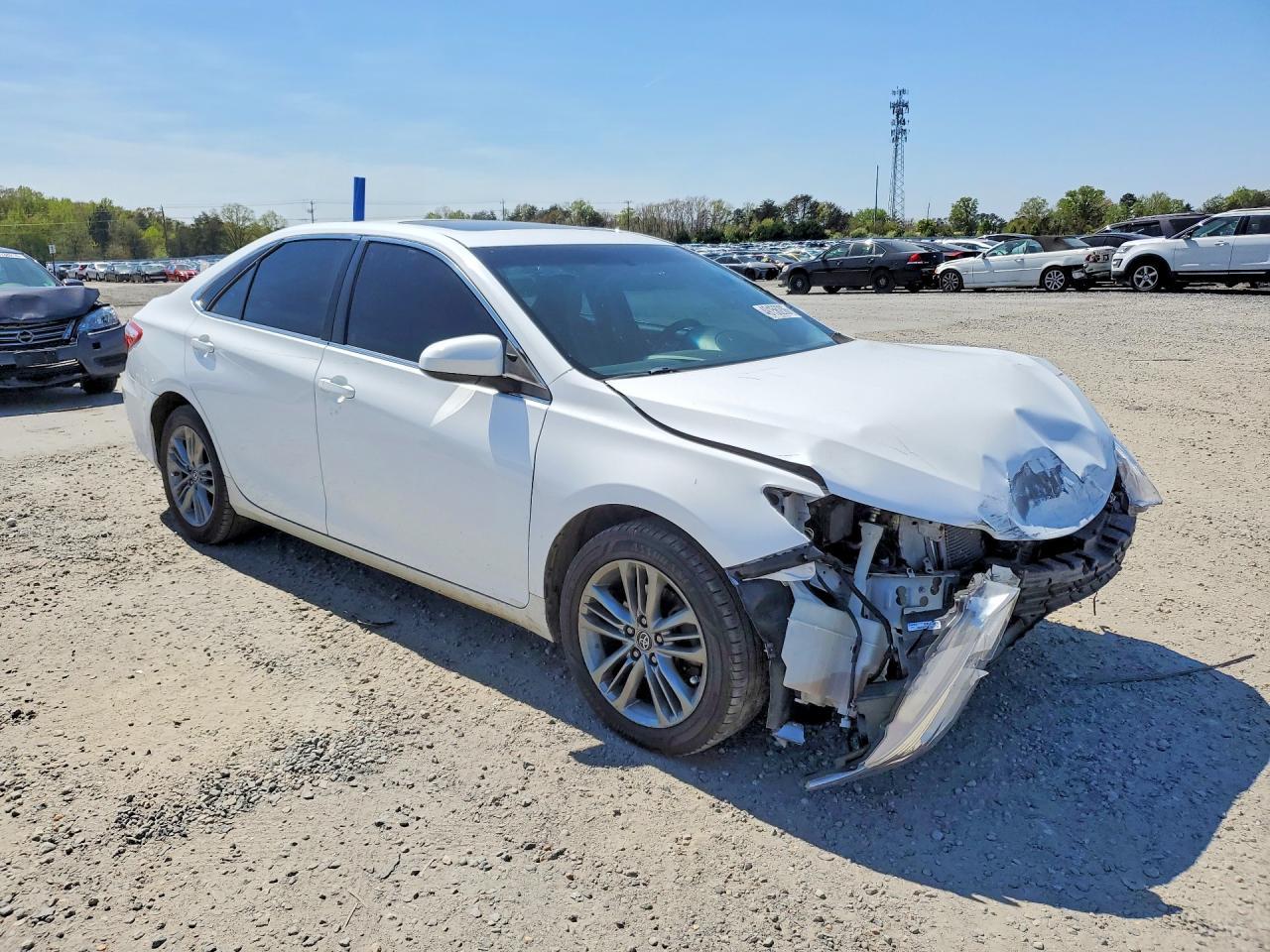 2015 TOYOTA CAMRY