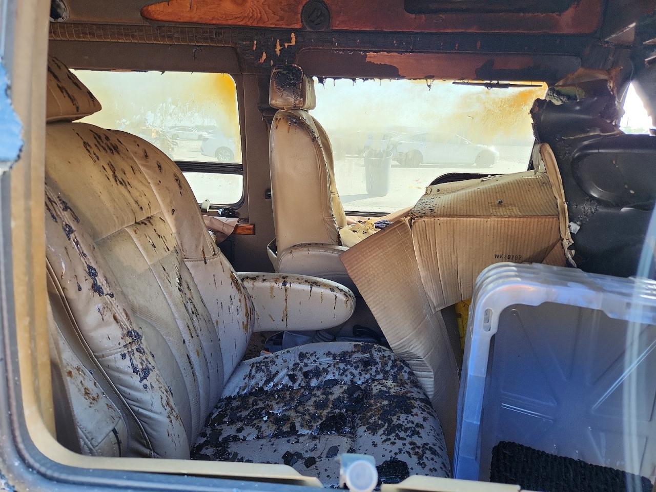 2000 DODGE RAM VAN
