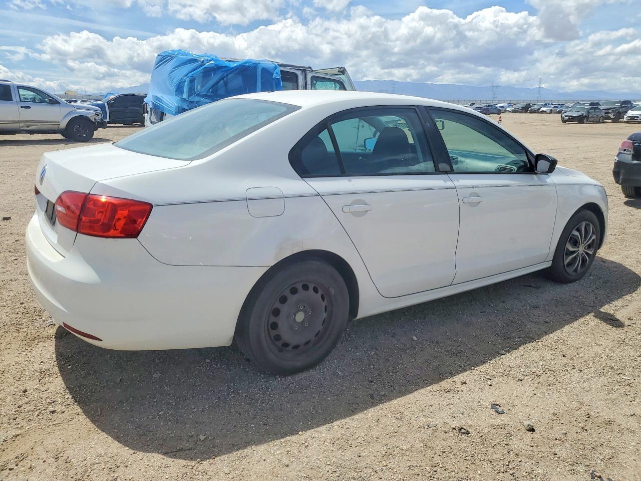 2012 VOLKSWAGEN JETTA