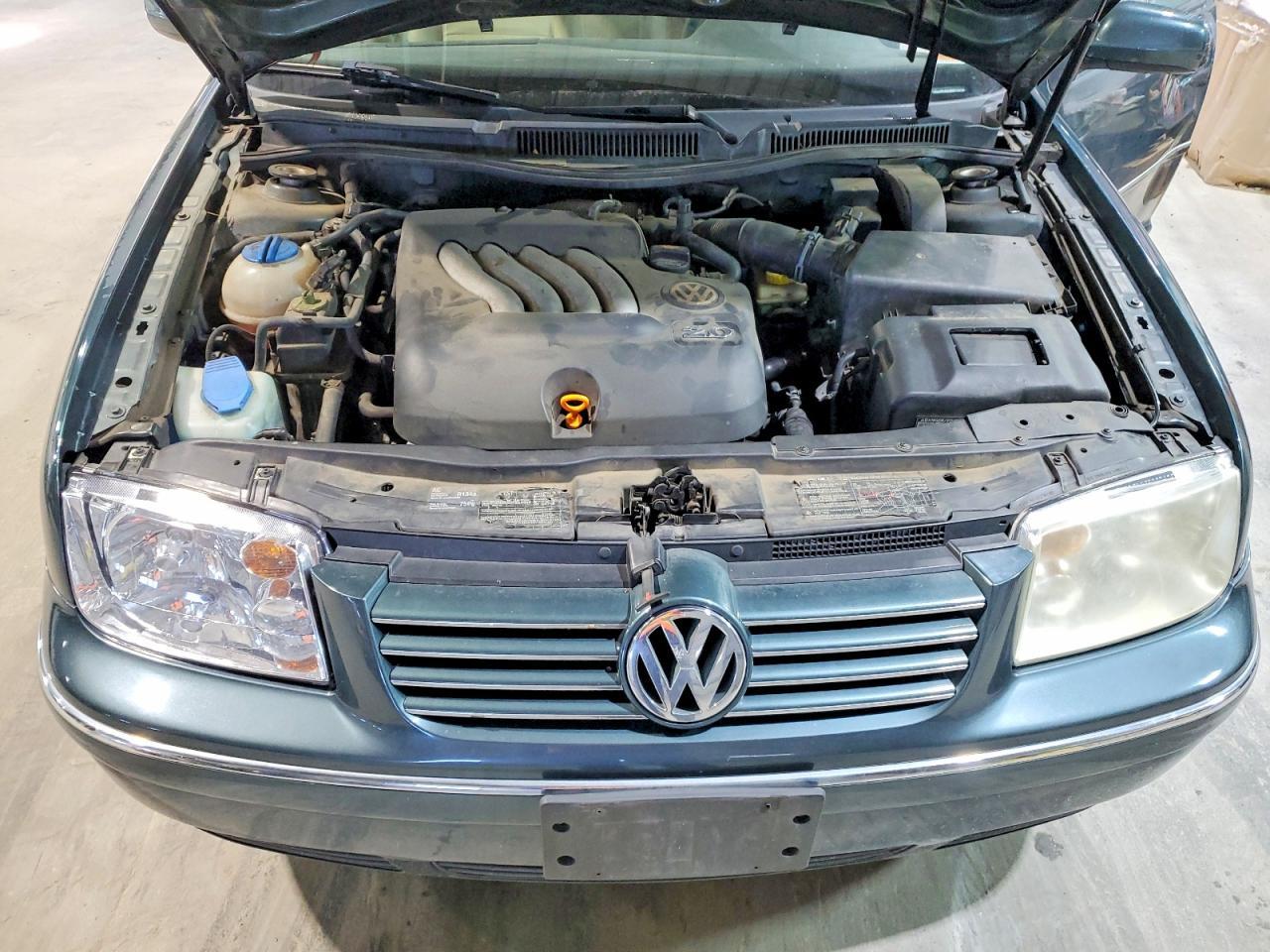 2005 VOLKSWAGEN JETTA