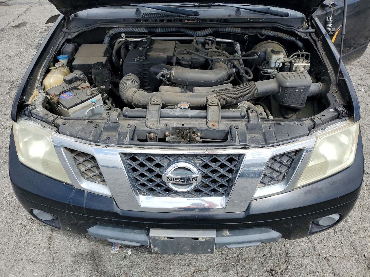 2012 NISSAN Frontier