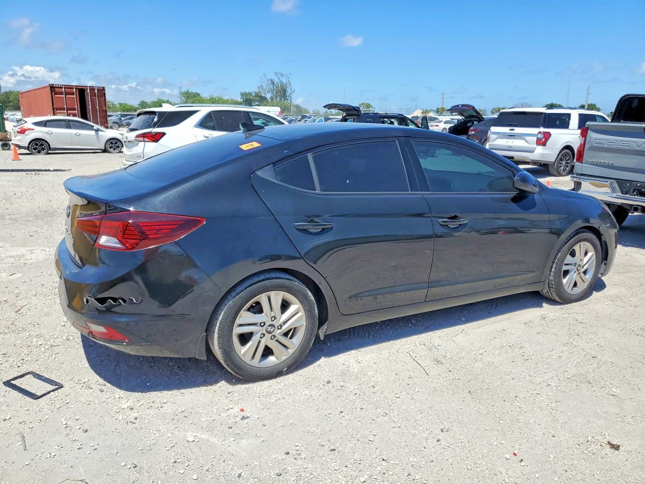 2019 HYUNDAI ELANTRA
