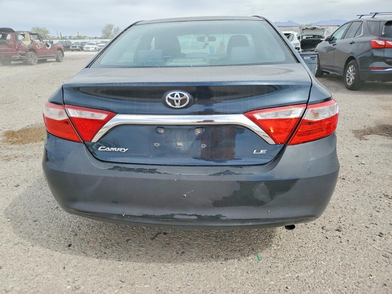 2017 TOYOTA CAMRY