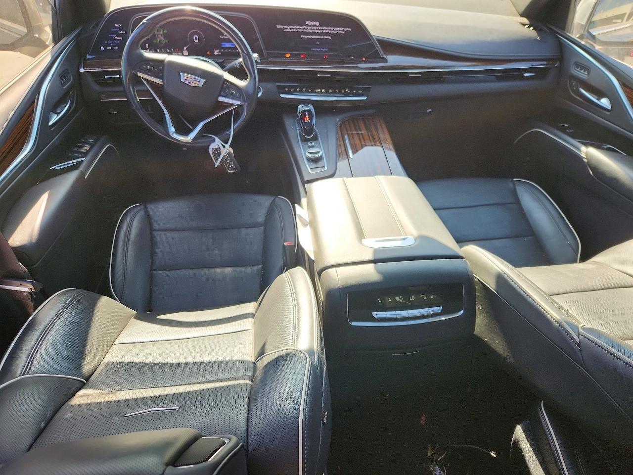 2023 CADILLAC ESCALADE