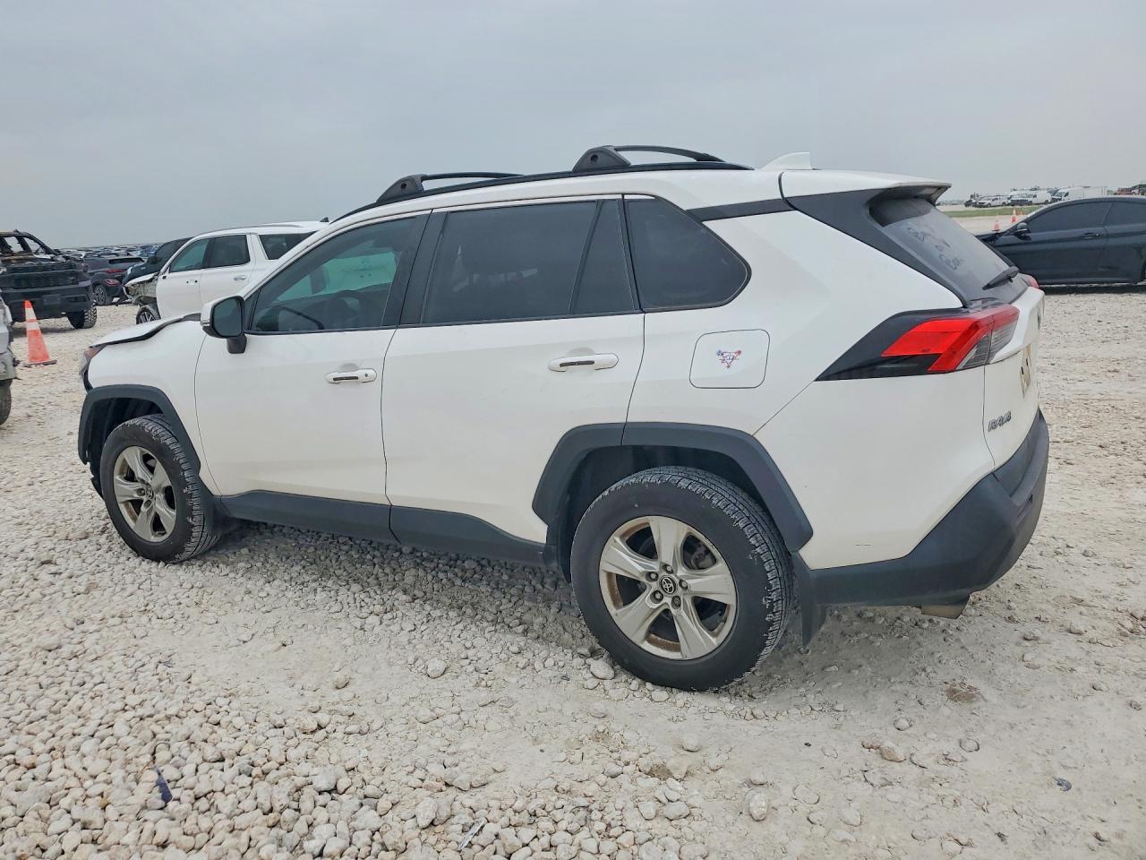 2021 TOYOTA RAV4