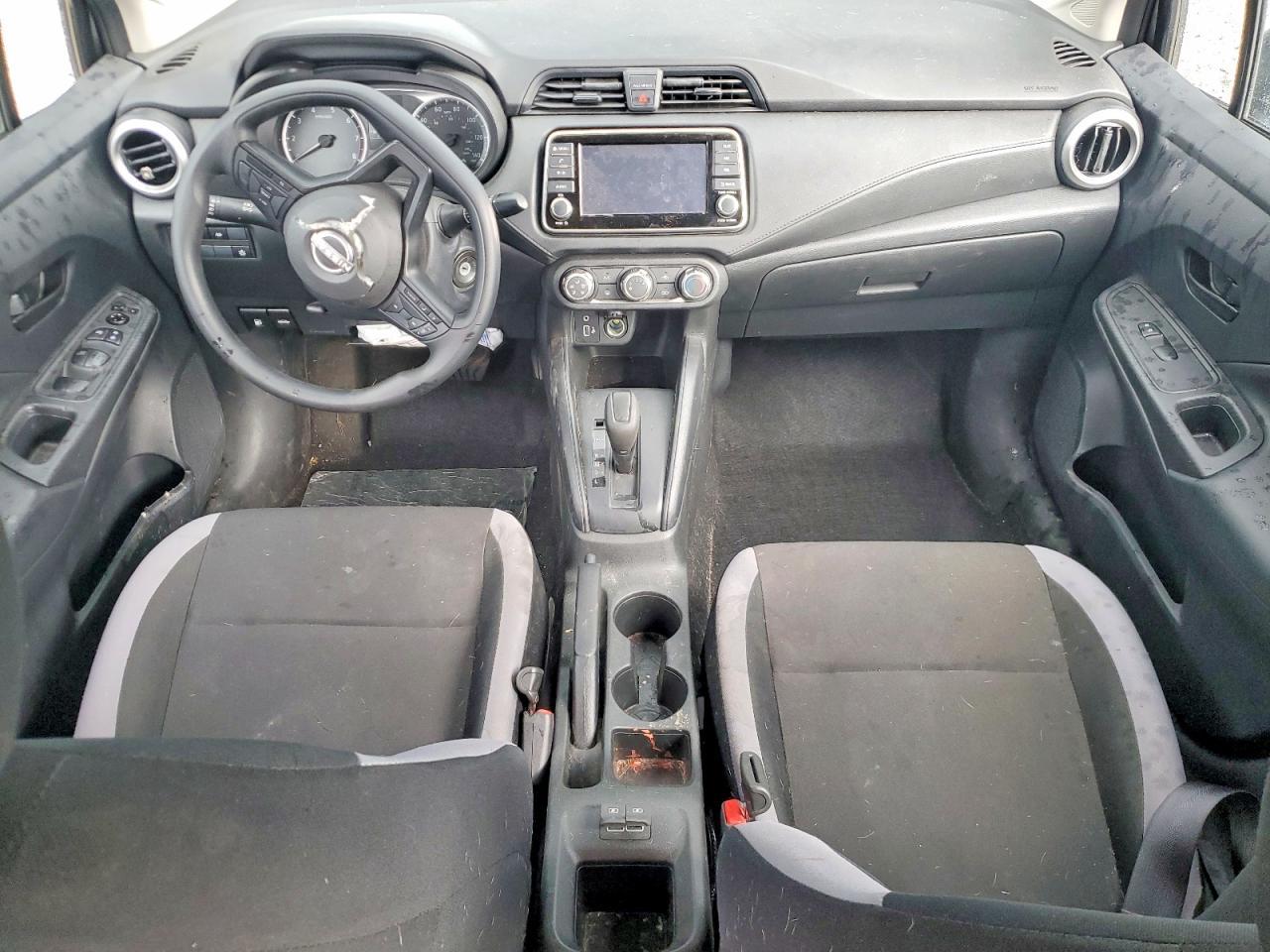 2025 NISSAN VERSA
