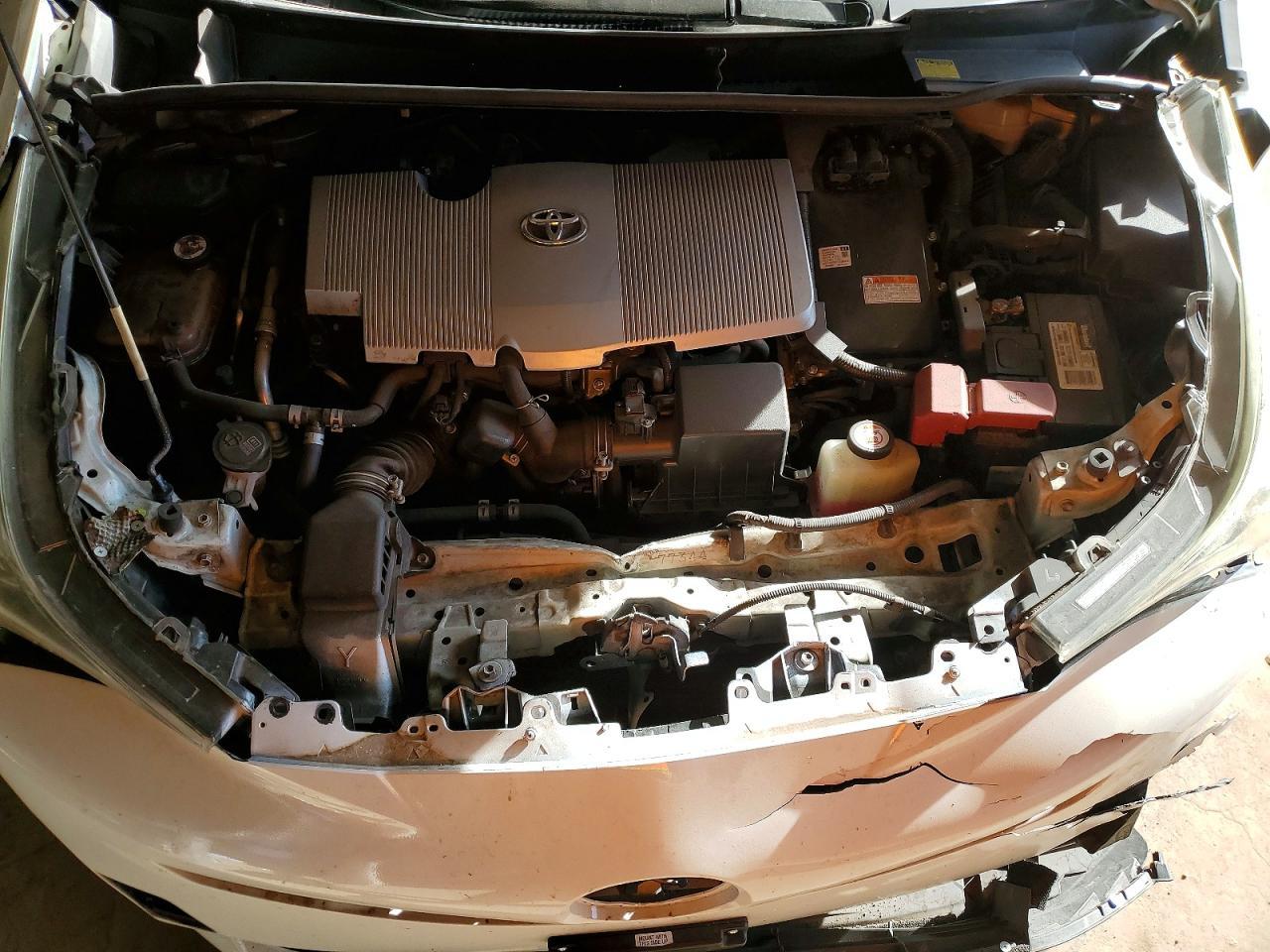 2018 TOYOTA PRIUS