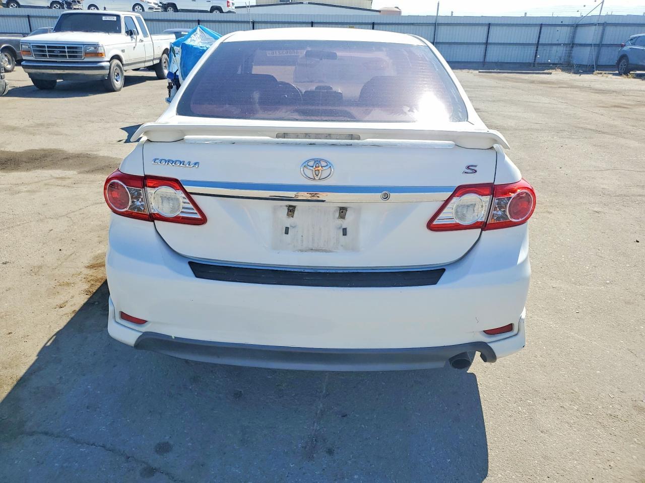 2012 TOYOTA COROLLA