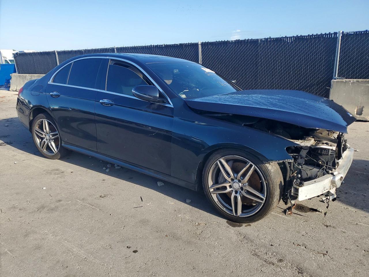 2017 MERCEDES-BENZ E-Class