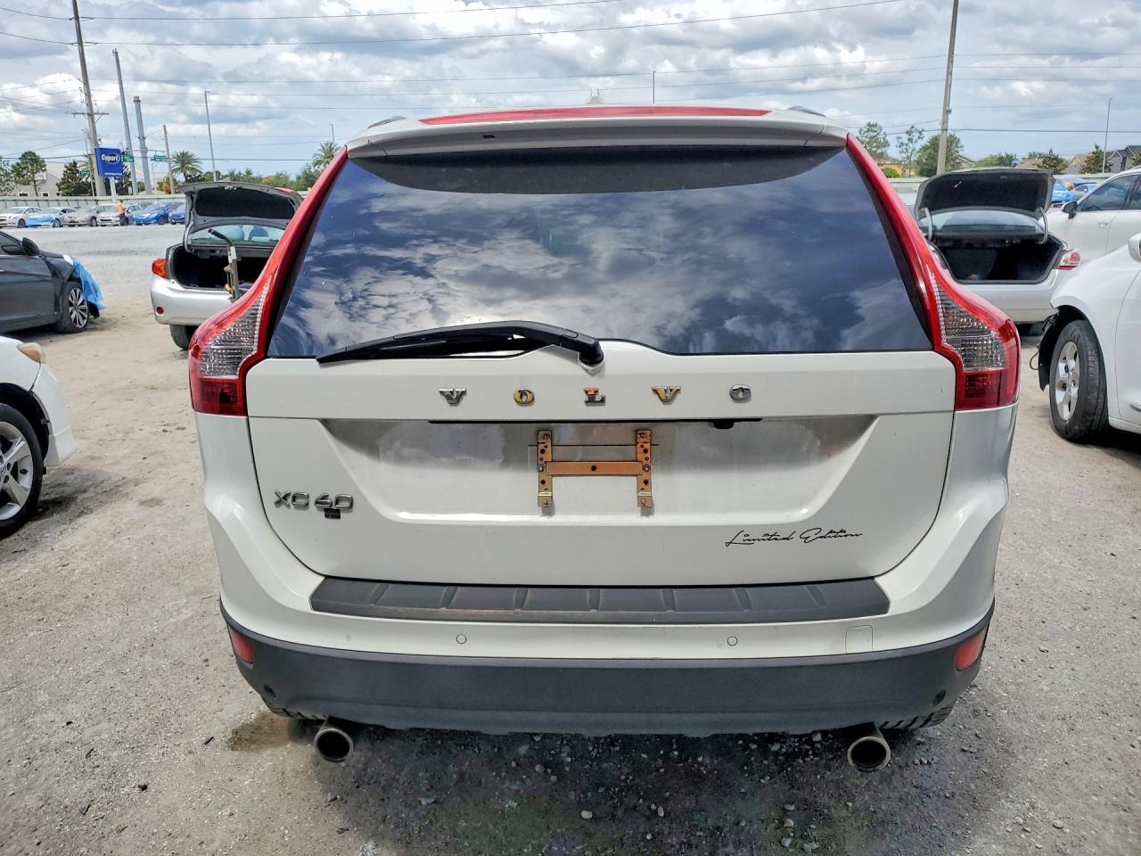 2013 VOLVO XC60