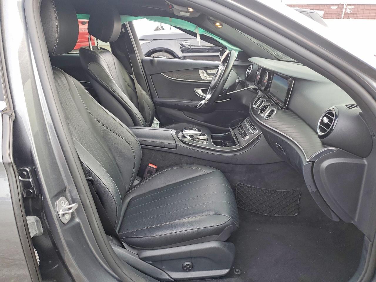 2018 MERCEDES-BENZ E-Class