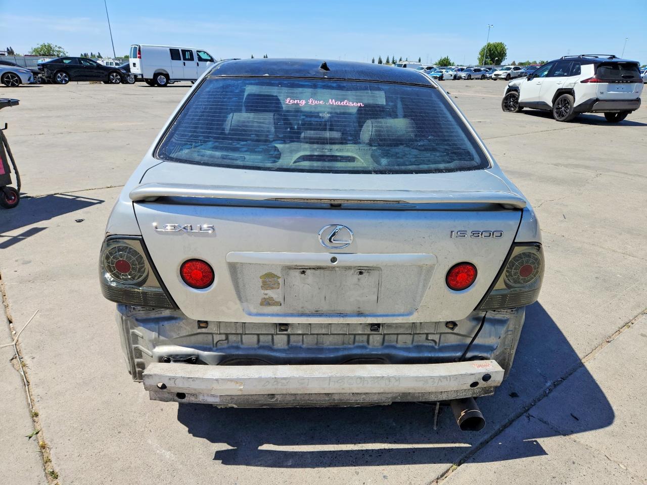 2001 LEXUS IS 300