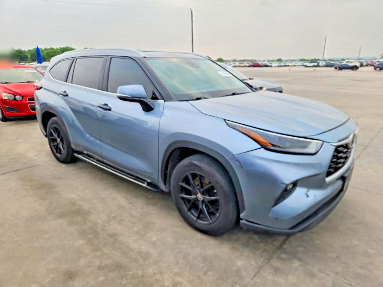 2023 TOYOTA HIGHLANDER