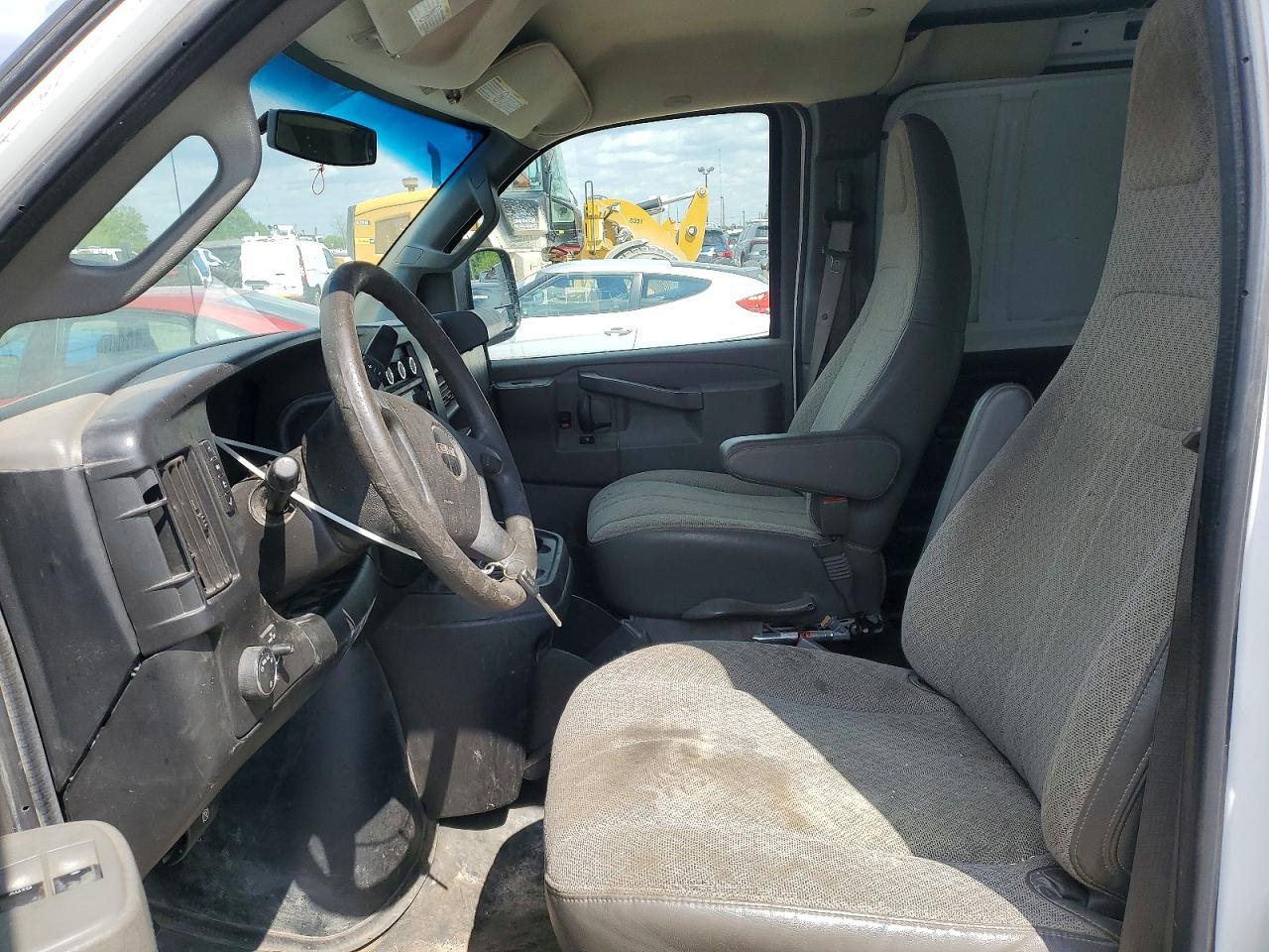 2017 GMC Savana