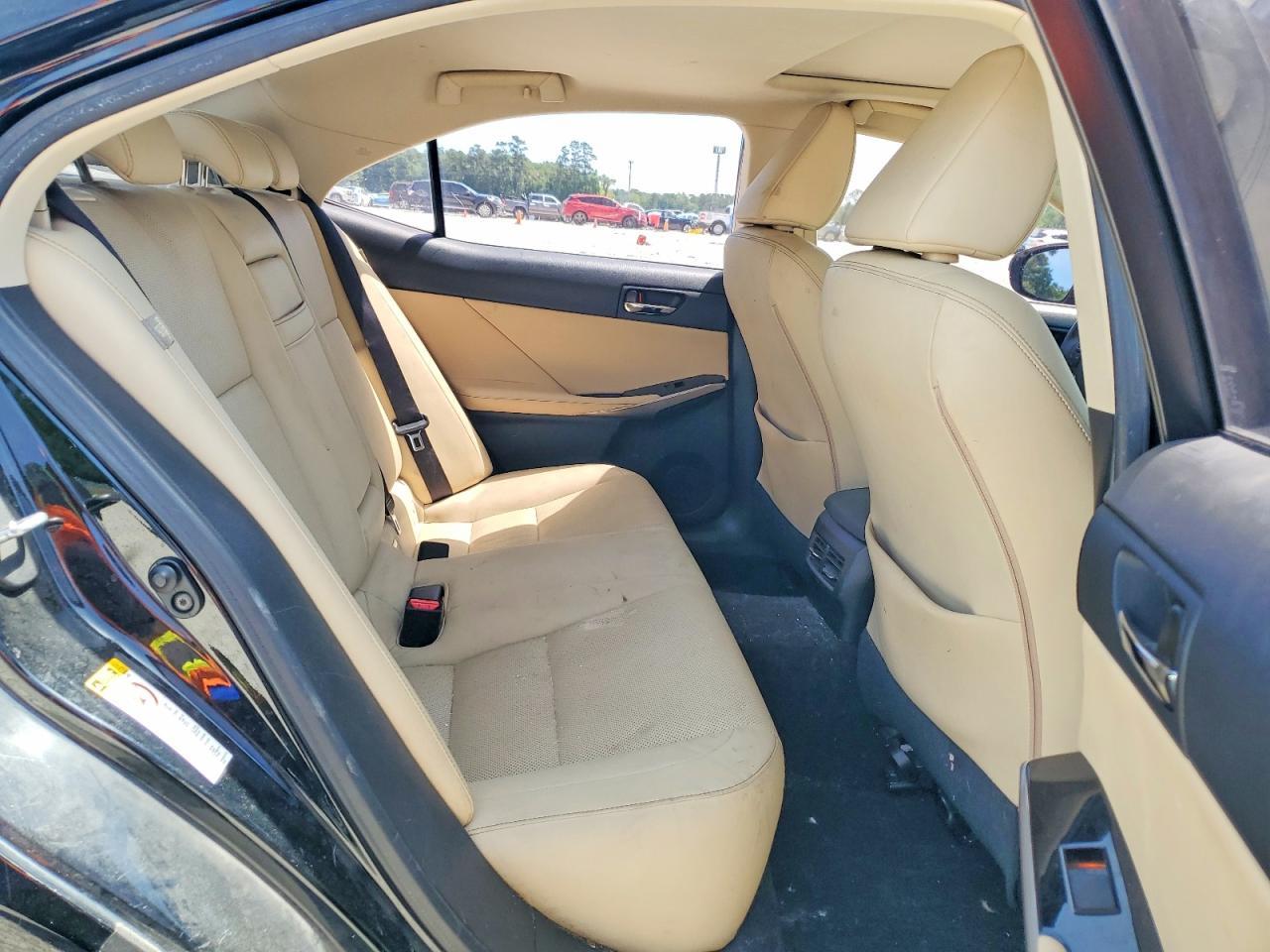 2015 LEXUS IS 250