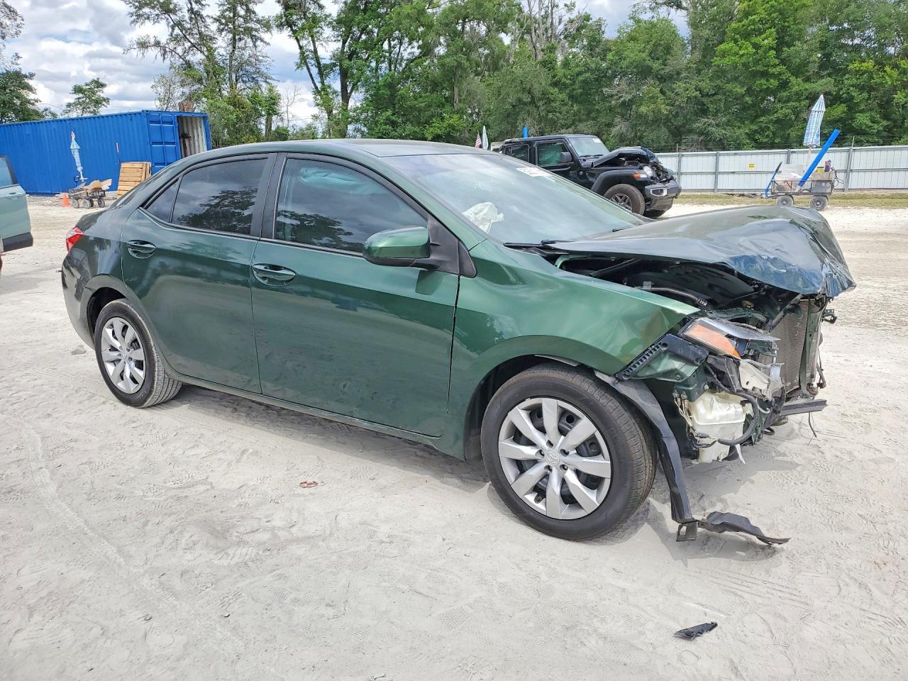 2016 TOYOTA COROLLA