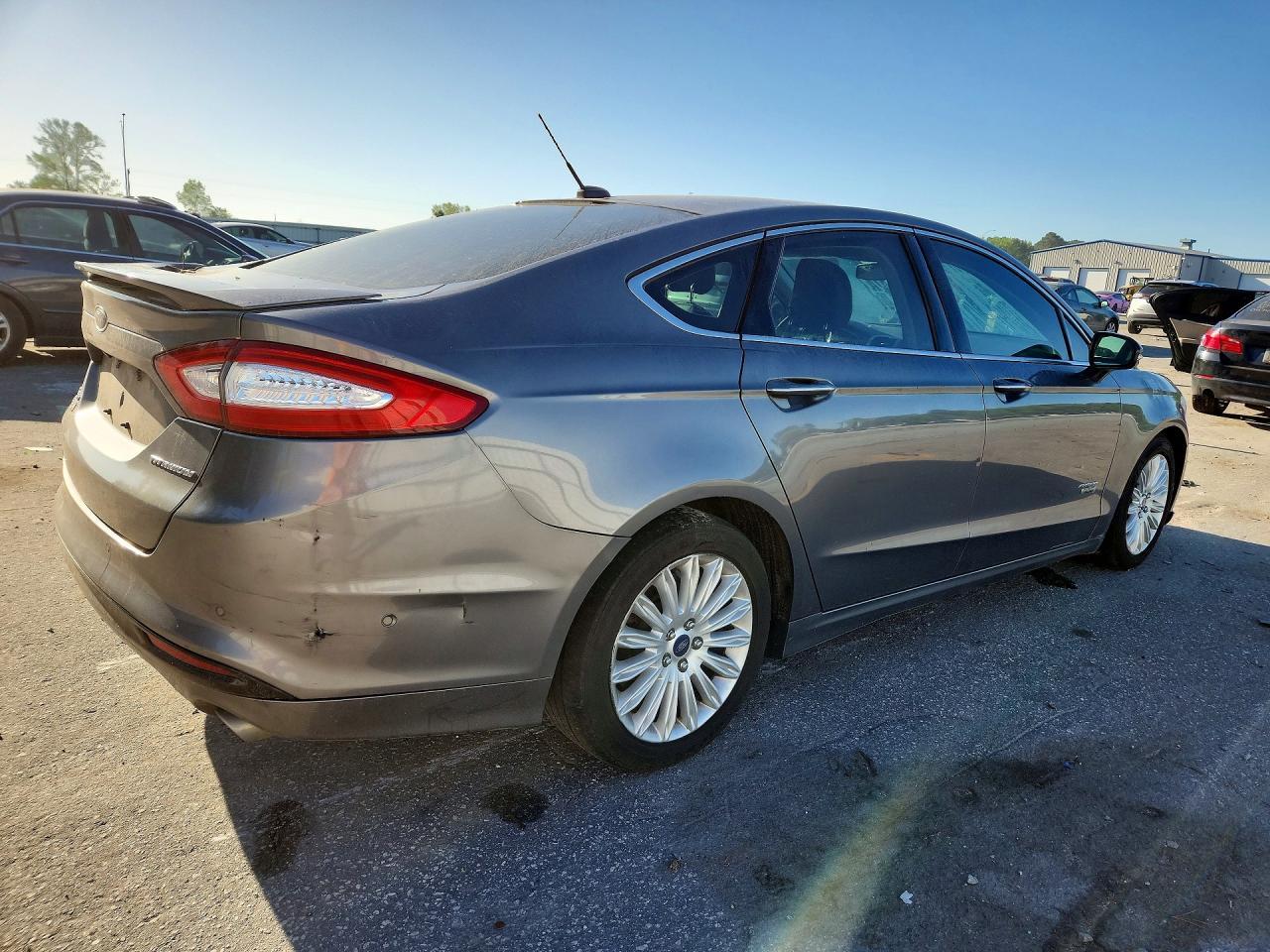 2014 FORD FUSION