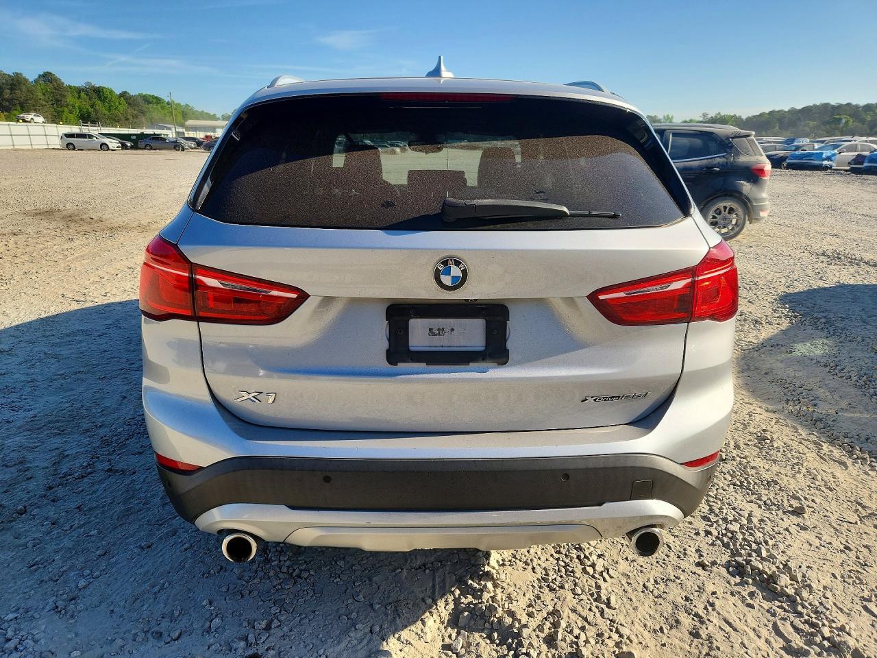 2020 BMW X1