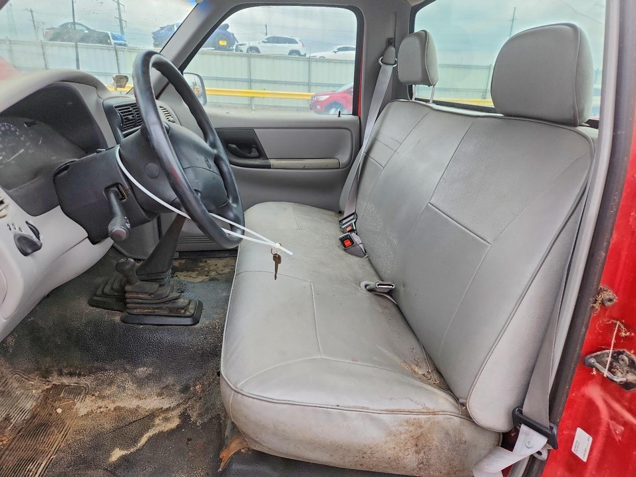 1995 MAZDA B2300