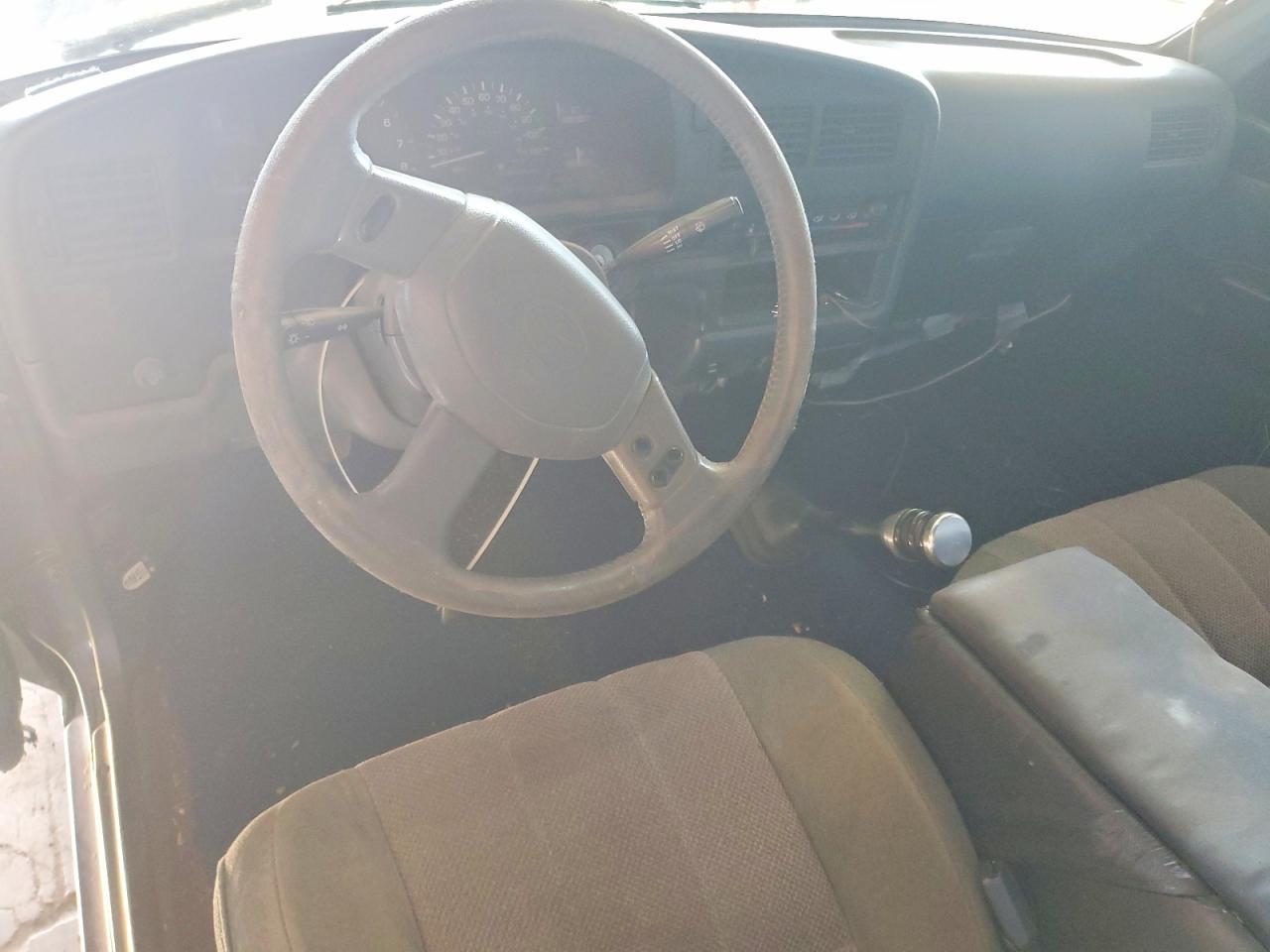 1990 TOYOTA Pickup
