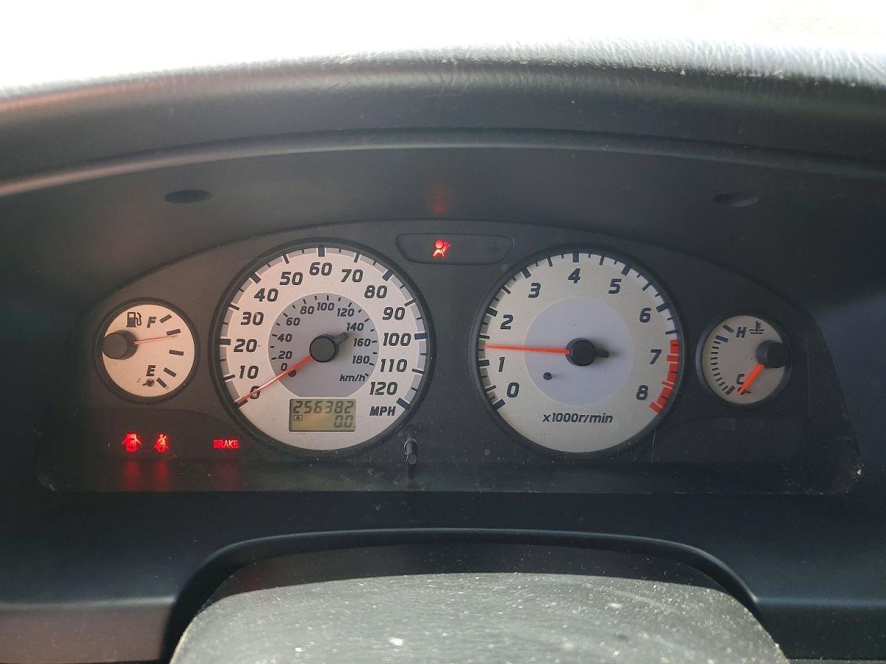 2001 NISSAN PATHFINDER