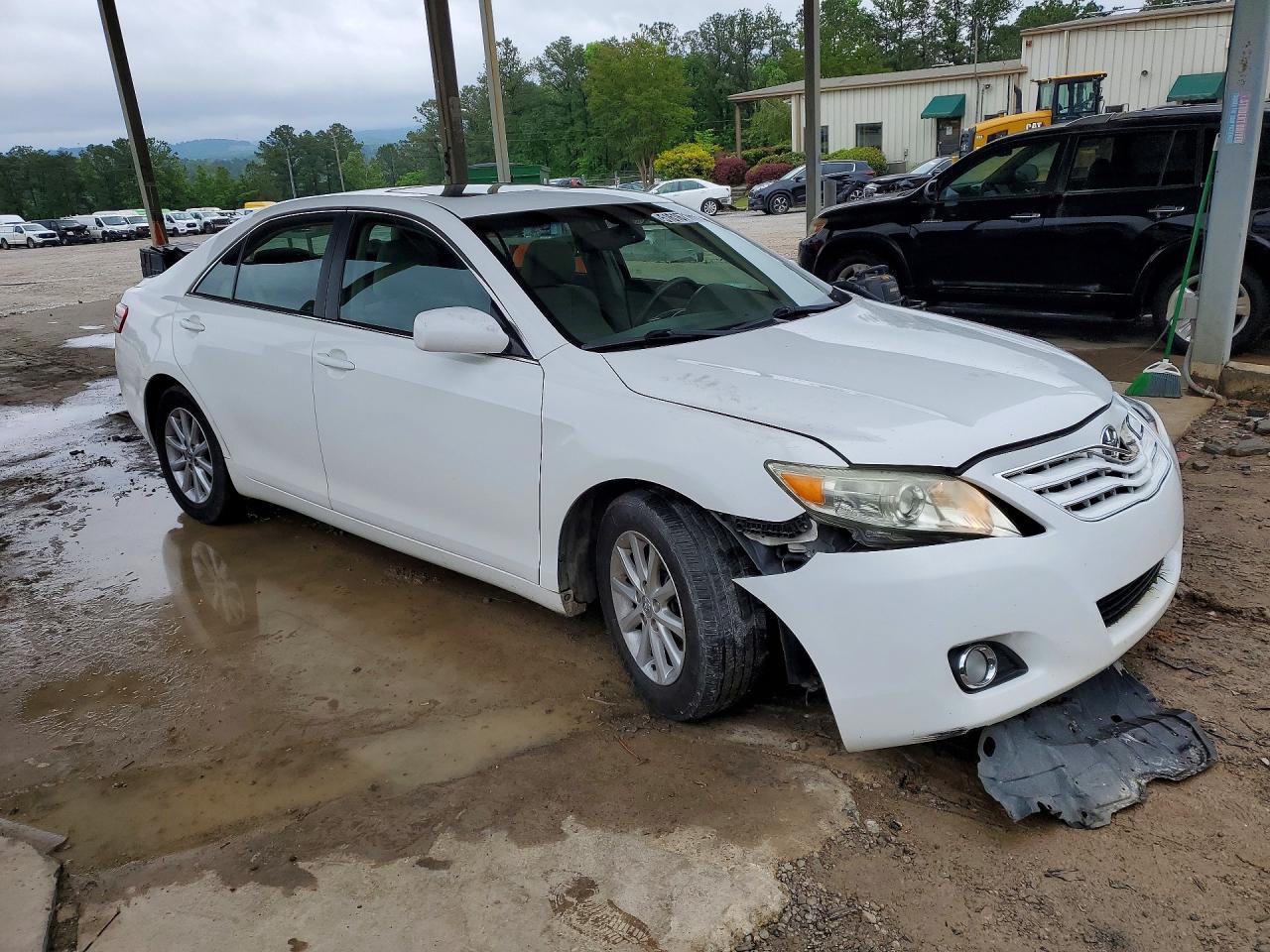 2010 TOYOTA CAMRY