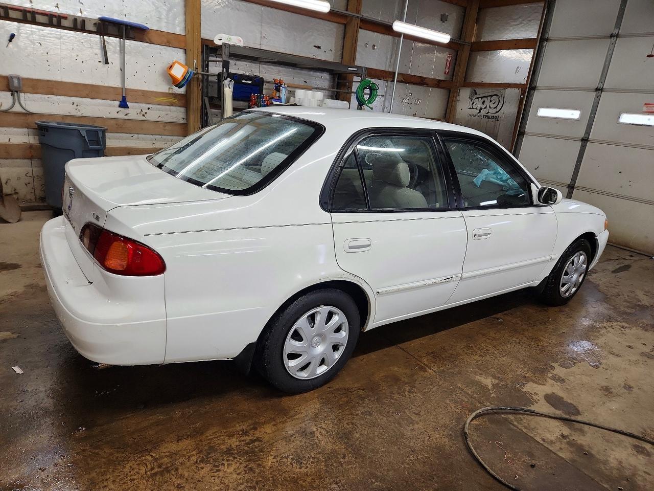 2001 TOYOTA COROLLA