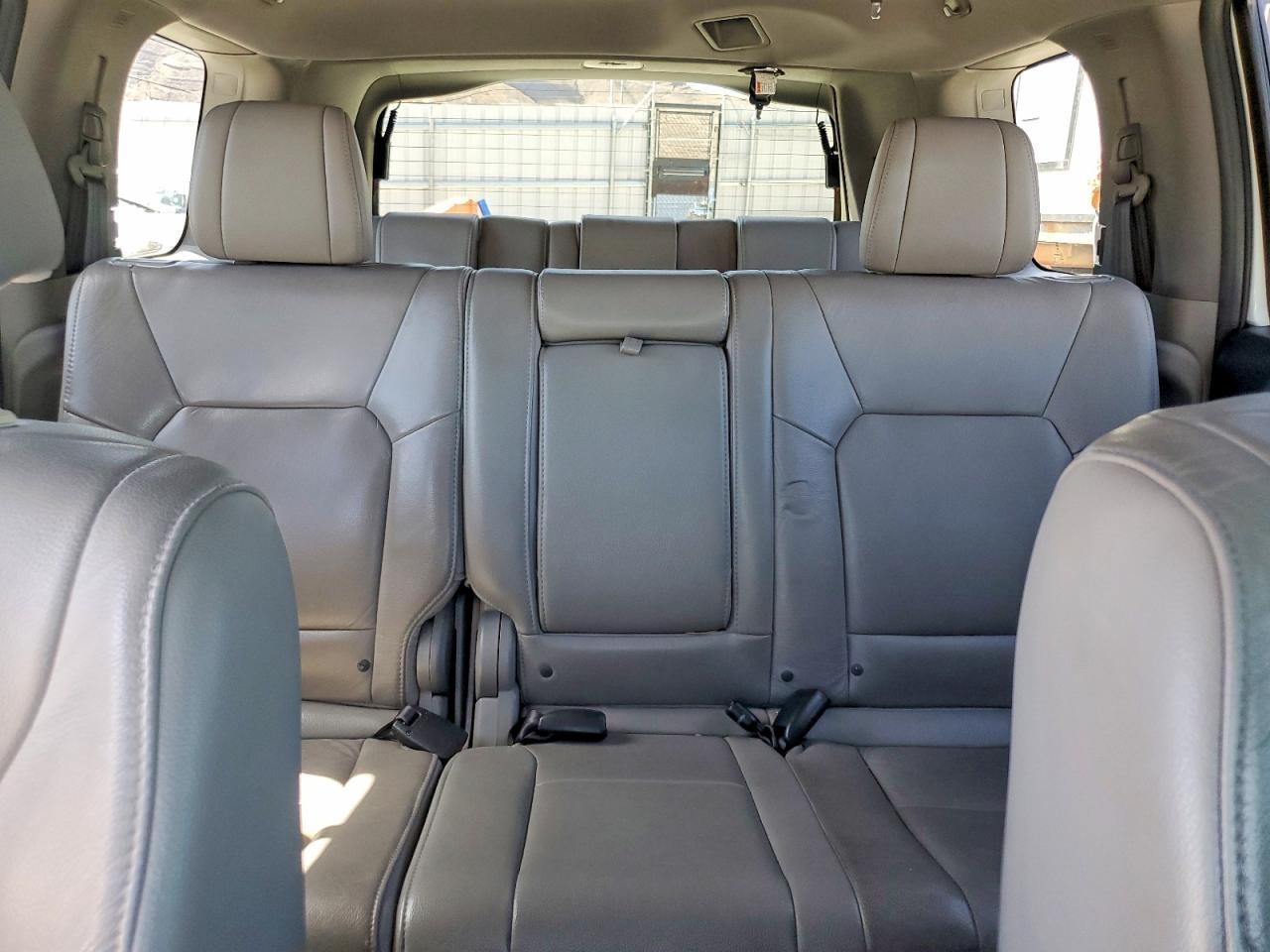 2015 HONDA PILOT