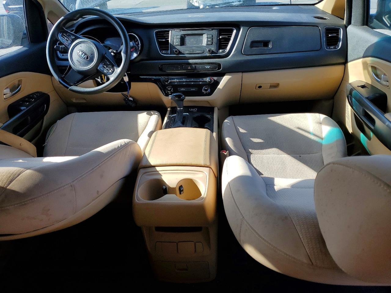 2016 KIA SEDONA