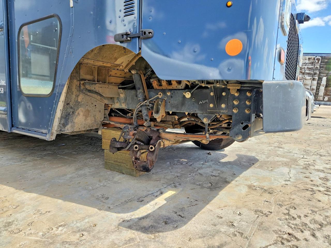 2021 FREIGHTLINER Mt45g