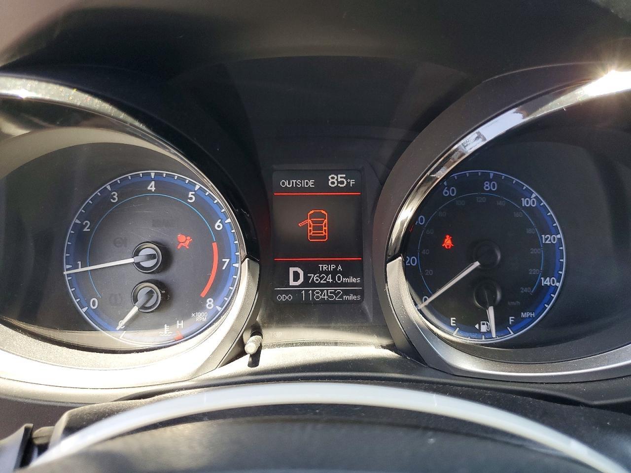 2014 TOYOTA COROLLA