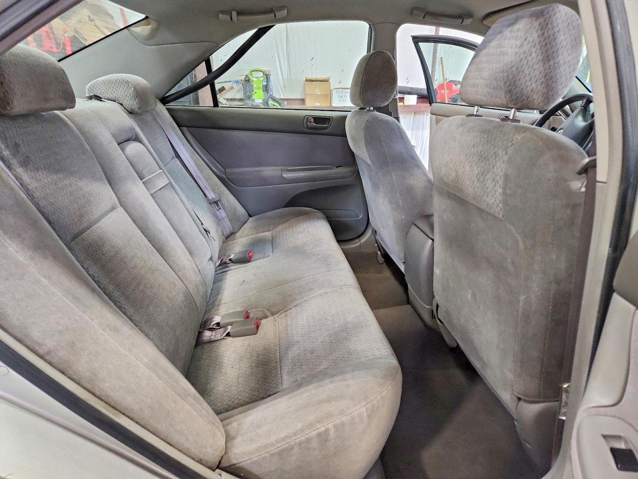 2002 TOYOTA CAMRY