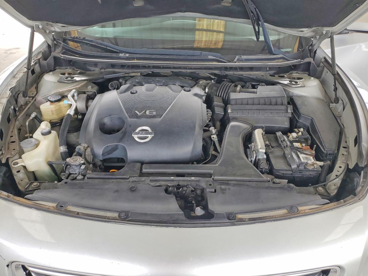 2013 NISSAN Maxima