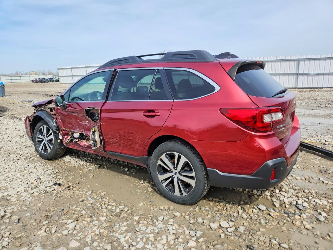 2019 SUBARU Outback